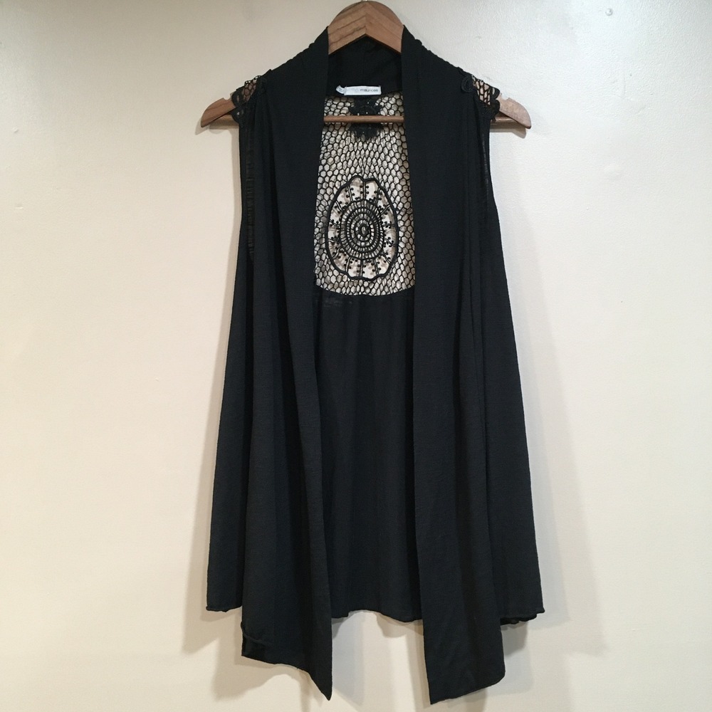Maurices Crochet Back Sleeveless Cardigan Vest Women 2X Black Boho Chic Festival